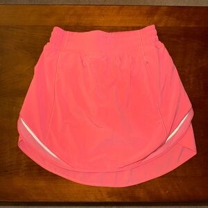 Lululemon Hotty Hot skirt